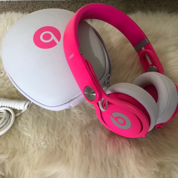 Beats Other - Beats Mixr Pink Headphones. Limited edition